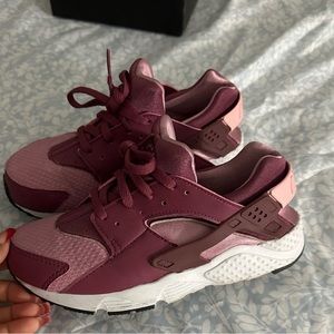 Huarache Run GS 'Vintage Wine